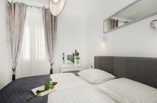 Apartments Mihaela