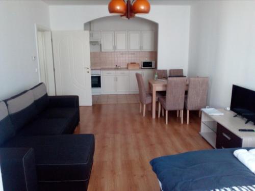 GÓBÉ Apartman 4200 Hajdúszoboszló, Szabó László zug 8. 1. floor kép - 3