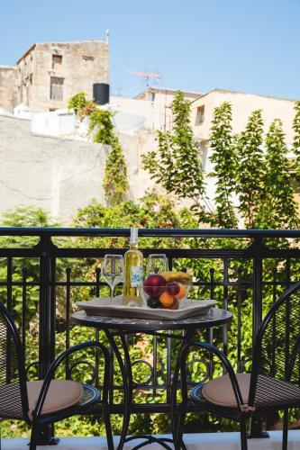 Balkoni atau teres di Nival Luxury Suites