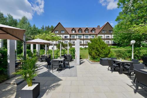 
מסעדה או מקום אחר לאכול בו ב-Hotel Sonnenhof - Garni
