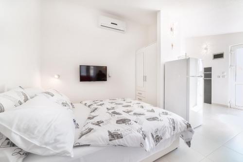 Apartments Lipic