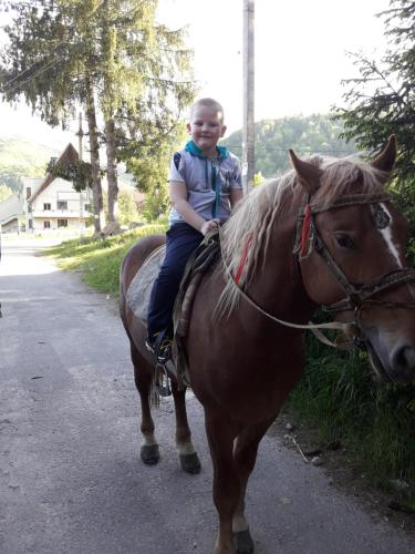 Děti v ubytování Krym
