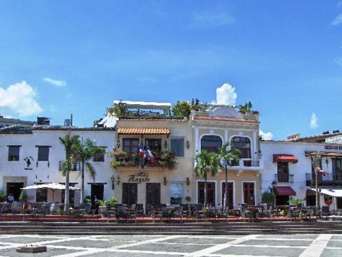 Bangunan di mana terletaknya hotel