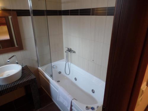 Gallery image of Plage Hotel in N&eacute;a P&eacute;ramos