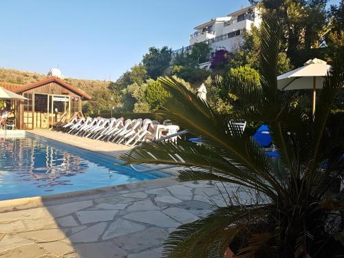 Gallery image of Ampelokipi Holiday Apartments in Pissouri