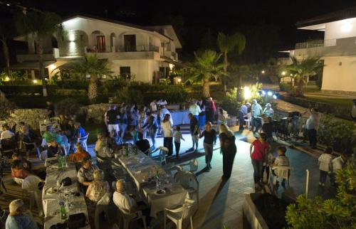 Επισκέπτες που μένουν στο LUZIA AGRIRESORT Amazing Nature Atmosphere