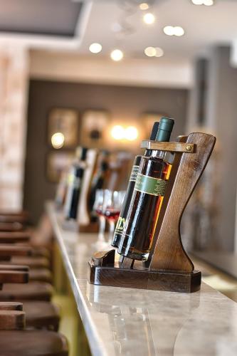 Лаундж или бар в Hotel & Distillery Monogram