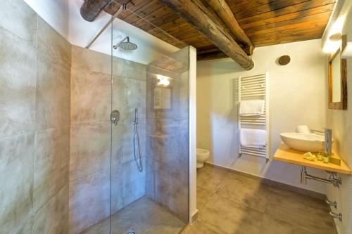 Kúpeľňa v ubytovaní Agriturismo Pera Di Basso