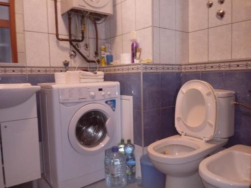 Phòng tắm tại Apartment Amra Stup