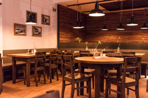 En restaurant eller et andet spisested på mk | hotel münchen city