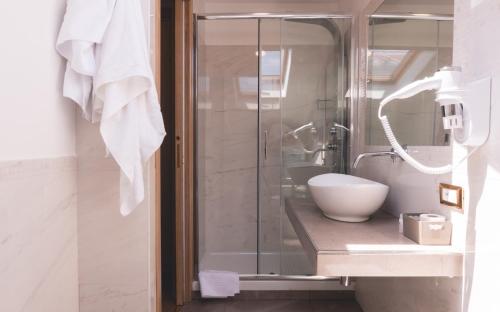 Ένα μπάνιο στο Fata34 Luxury B&B