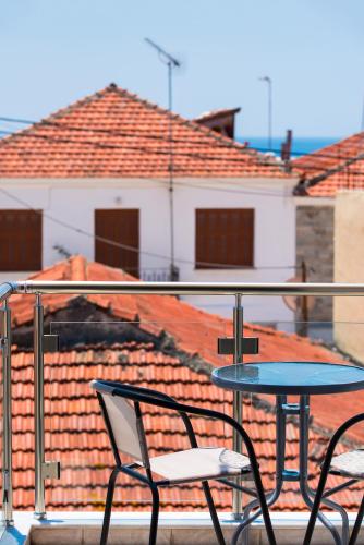 Φωτογραφία από το άλμπουμ του Kentrikon Rooms στα Λιμενάρια