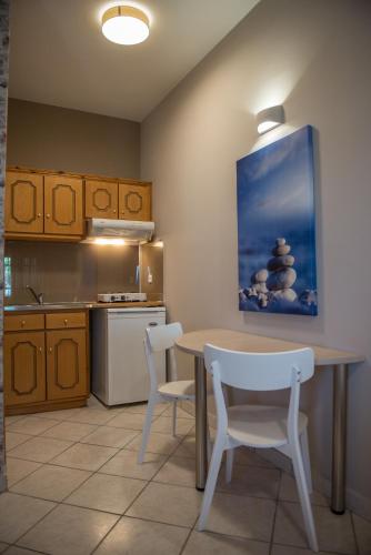 Gallery image of Aloni Studios & Apartments in Athanion