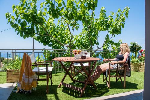 Gallery image of Aloni Studios & Apartments in Athanion