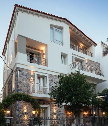 Filoxenion Luxury Rooms & Lofts