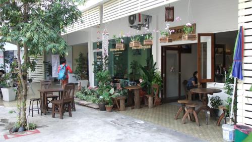 Bangunan di mana terletaknya hotel