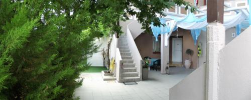 Gallery image of Studio Napoleon in Skala Sotiros