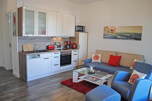Kuchyň nebo kuchyňský kout v ubytování Villa Poseidon mit Balkon