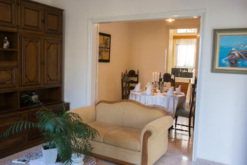 Alexandra Apartment Near Chania Center