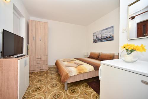 Photo de la galerie de l'établissement MG apartments and rooms, à Budva