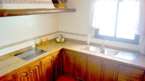 Köök või kööginurk majutusasutuses Finca la Rubina