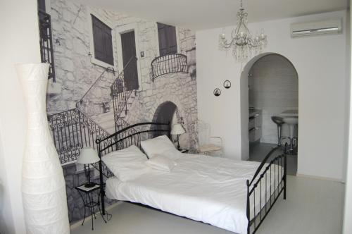 Studio apartment for 2 adults and 1 child