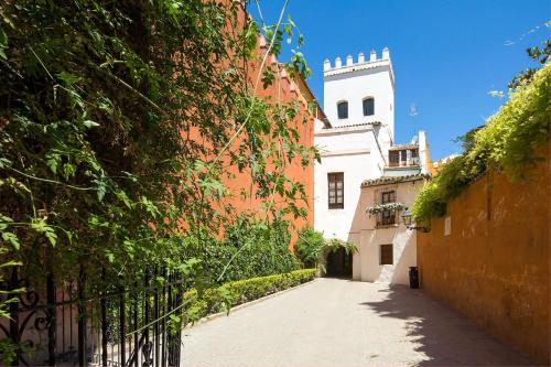 Holi-Rent Historic House Next to the Alcázar, Sevilla ...
