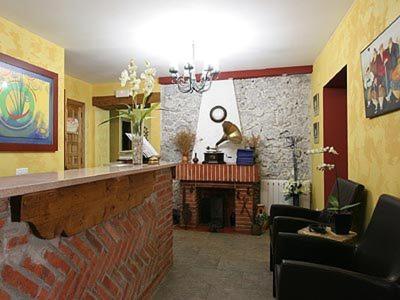 Χώρος καθιστικού στο Hosteria San Emeterio