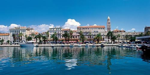 Apartment Lucija by the beach