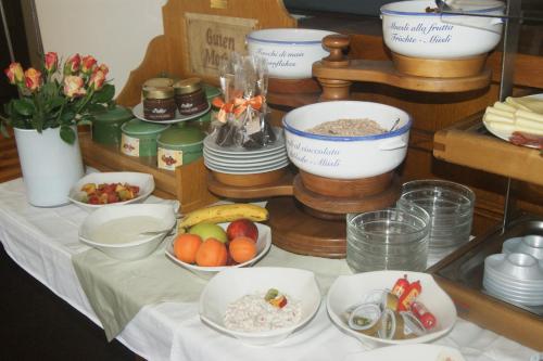 Jídlo v penzionu nebo okolí