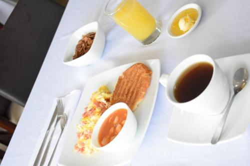 Jídlo v hotelu nebo okolí