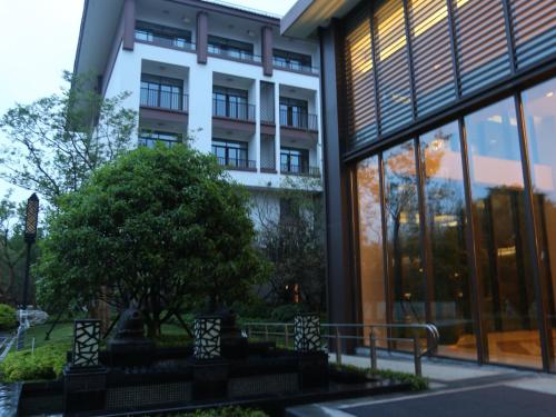 Gambar di galeri bagi Tongli Lake Resort Phase II di Suzhou