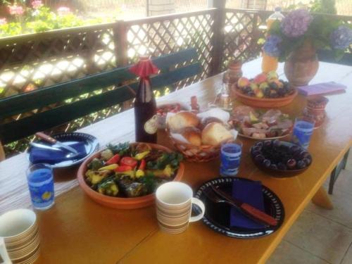 Comida en o cerca de este hostal o pensión