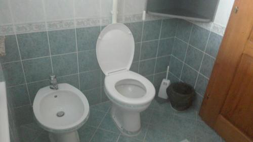 Et badeværelse på Domaćinstvo Opavski