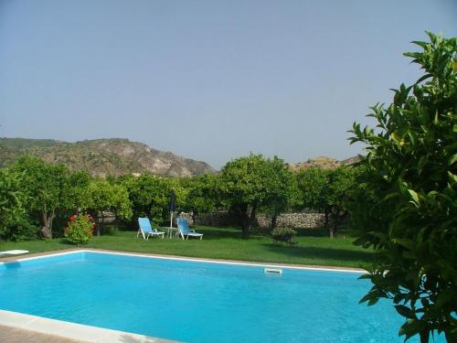 Gallery image of Cosy holiday home in the countryside of Stilo with garden in Guardavalle