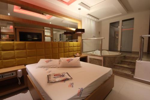 Χώρος καθιστικού στο Happy Night (Adults Only)