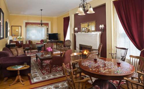 Χώρος καθιστικού στο Rockland Talbot House