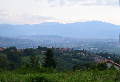Gallery image of Vikendica Ahatovići in Ahatovići