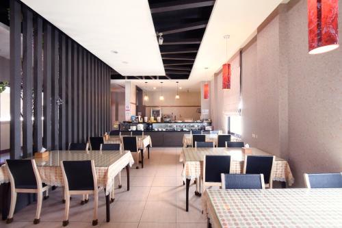 Ruang duduk di Sun Garden Motel