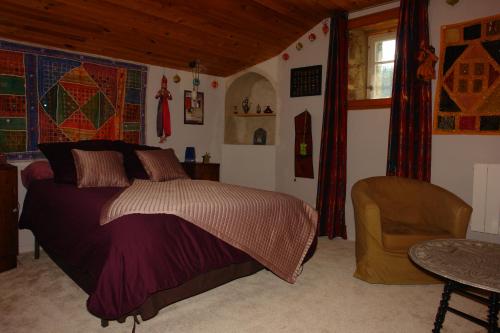Postel nebo postele na pokoji v ubytování Domaine de Maleval