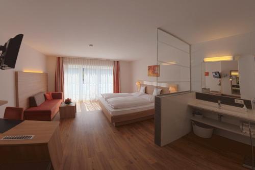 Gallery image of Die Krone am Fluss - Landhotel Sindringen in Sindringen