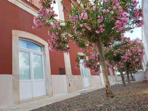 Το κτήριο όπου στεγάζεται  το bed & breakfast