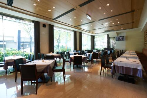 Εστιατόριο ή άλλο μέρος για φαγητό στο Taipung Suites