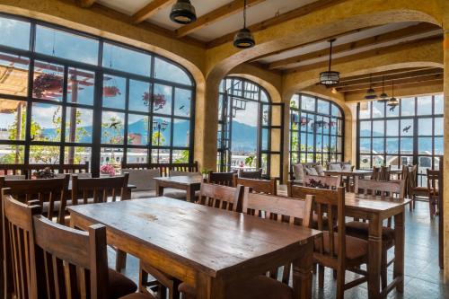 Restaurant o un lloc per menjar a Hotel Excelsior