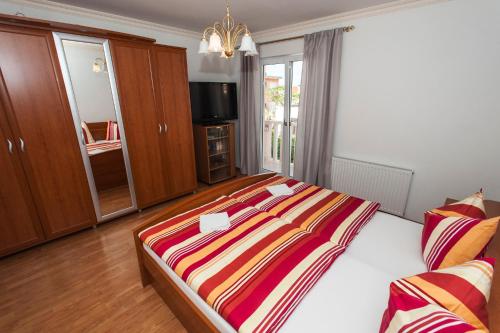 House Bacak - Apartment & Wellness-Studio
