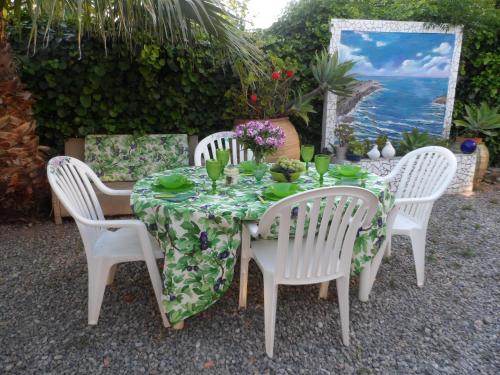 Foto Casa con jardín frente Playa de Burriana 4