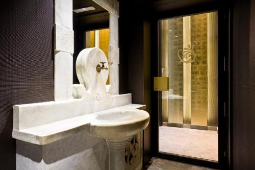 Ванная комната в Hotel España Ramblas