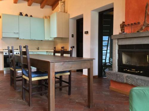 Kuchyň nebo kuchyňský kout v ubytování Appartamento Terrazza sul Porto