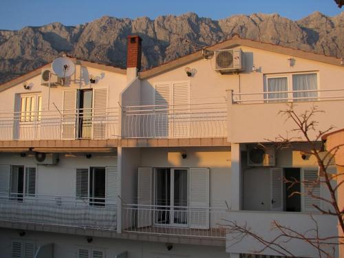 Apartmani Dalmadino
