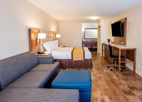 Gallery image of Travelodge by Wyndham Culver City in Los Angeles